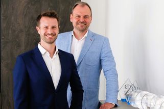 E-shopy pod palbou finančáku. Majitelům hrozí až 10 let vězení